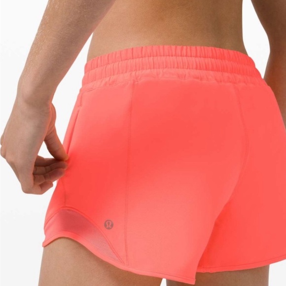 Lululemon Hotty Hot Shorts II Long 4" Size 4 in Sunset Color - Picture 3 of 11